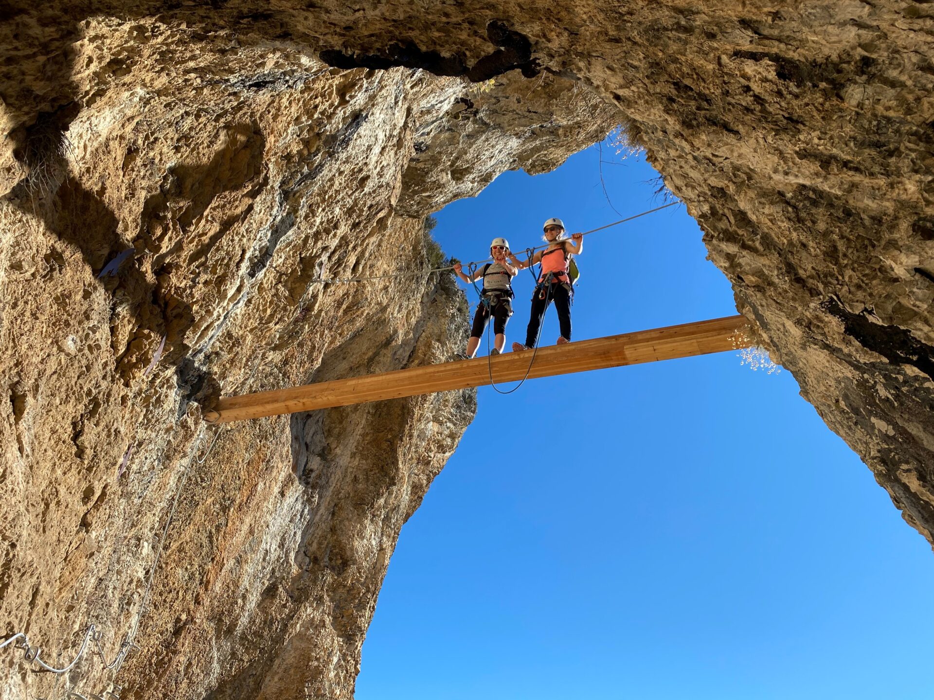 Via Ferrata du Rocher de Neuf heure (© Office de Tourisme Provence Alpes Digne-les-Bains)