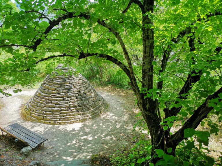 Le sentier des Cairns 1