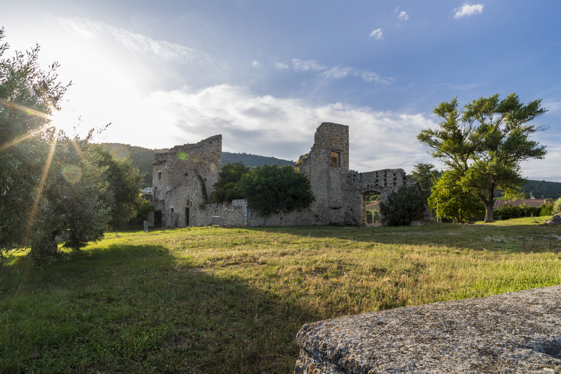 Le Panorama du château_Peyruis - château de Peyruis (© ©️AD 04/Martin Champon)