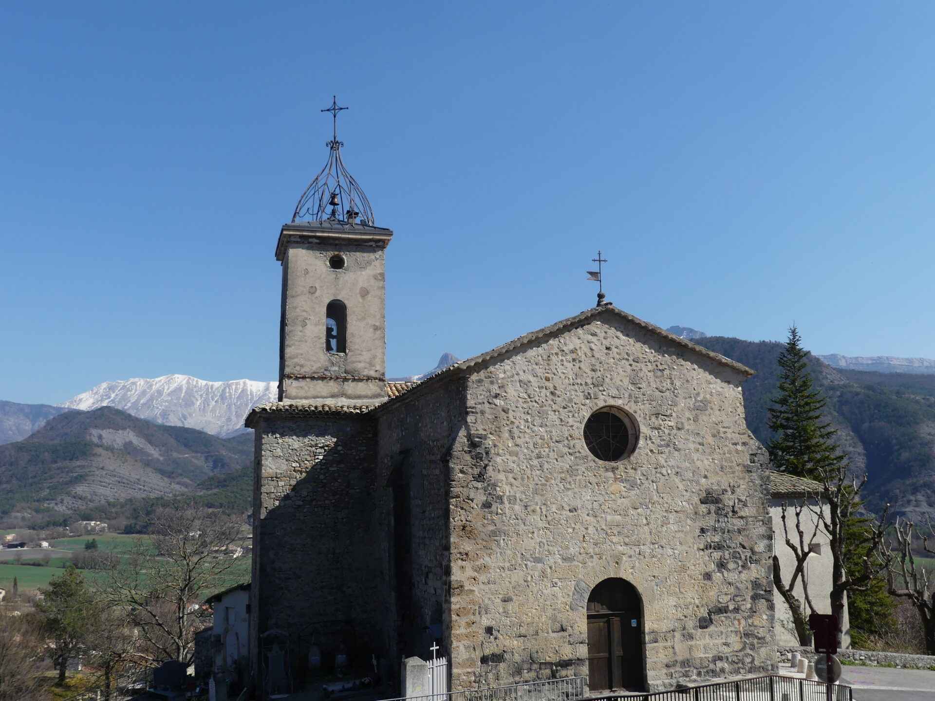 Église Saint-Etienne_Marcoux (© ©UGPH)