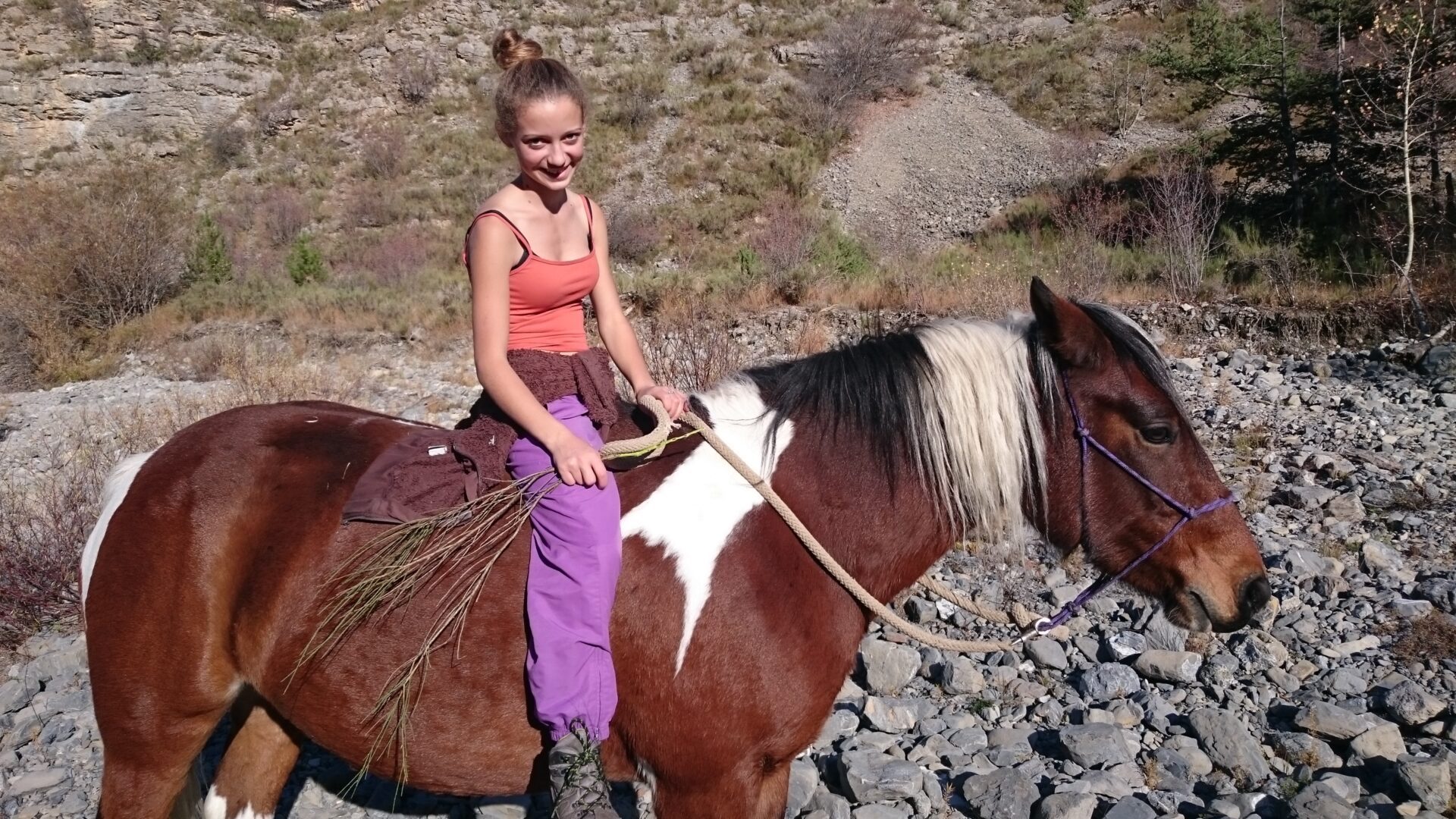 Les Chevaux de Roquépine - Randonnée à cheval (© Marine Herbomez)