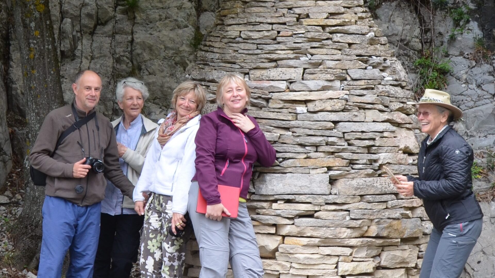 L'Art en Chemin - Sentinelle du Vallée du Bès d'Andy Goldsworthy (© L'Art en Chemin)