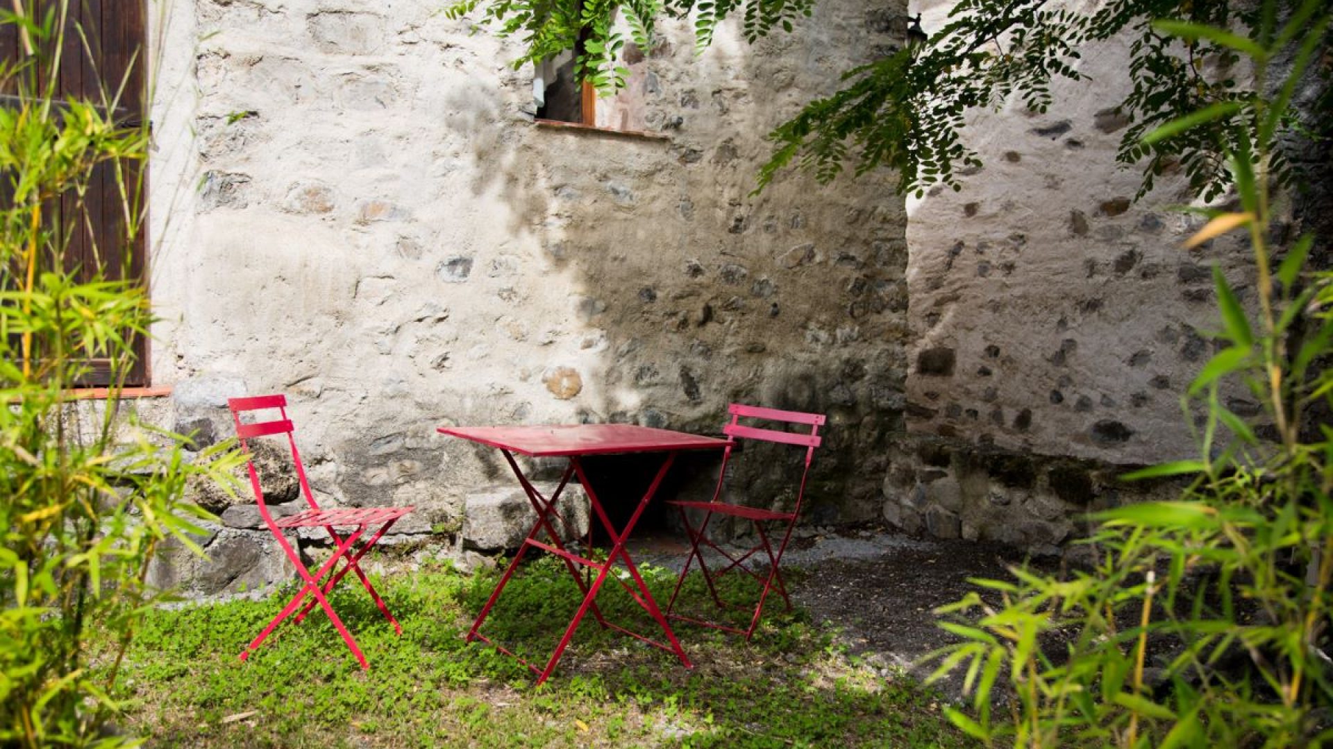 Appartement T3 Les Robines - Coin terrasse (© SARL Les robines vert-bleu)