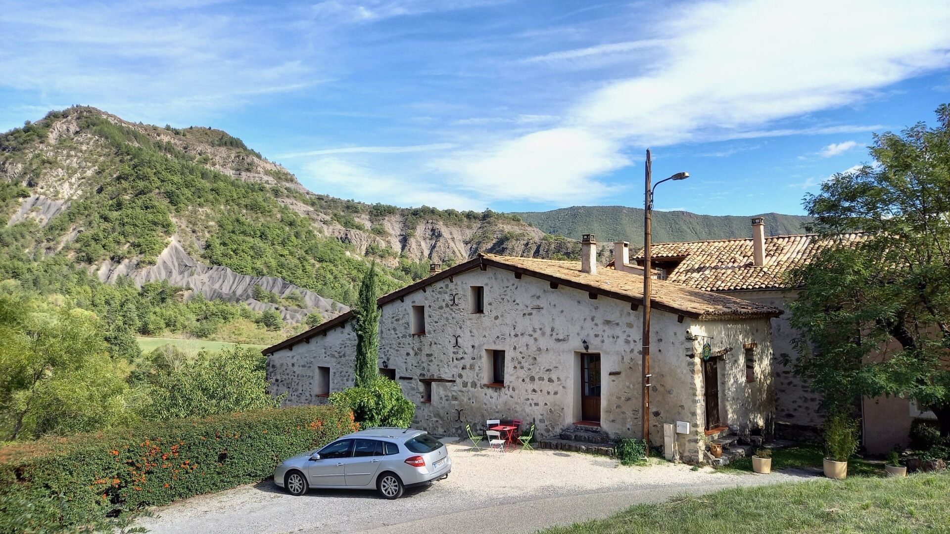 Appartement T3 Les Robines - Vue de l'extérieur (© SARL Les robines vert-bleu)