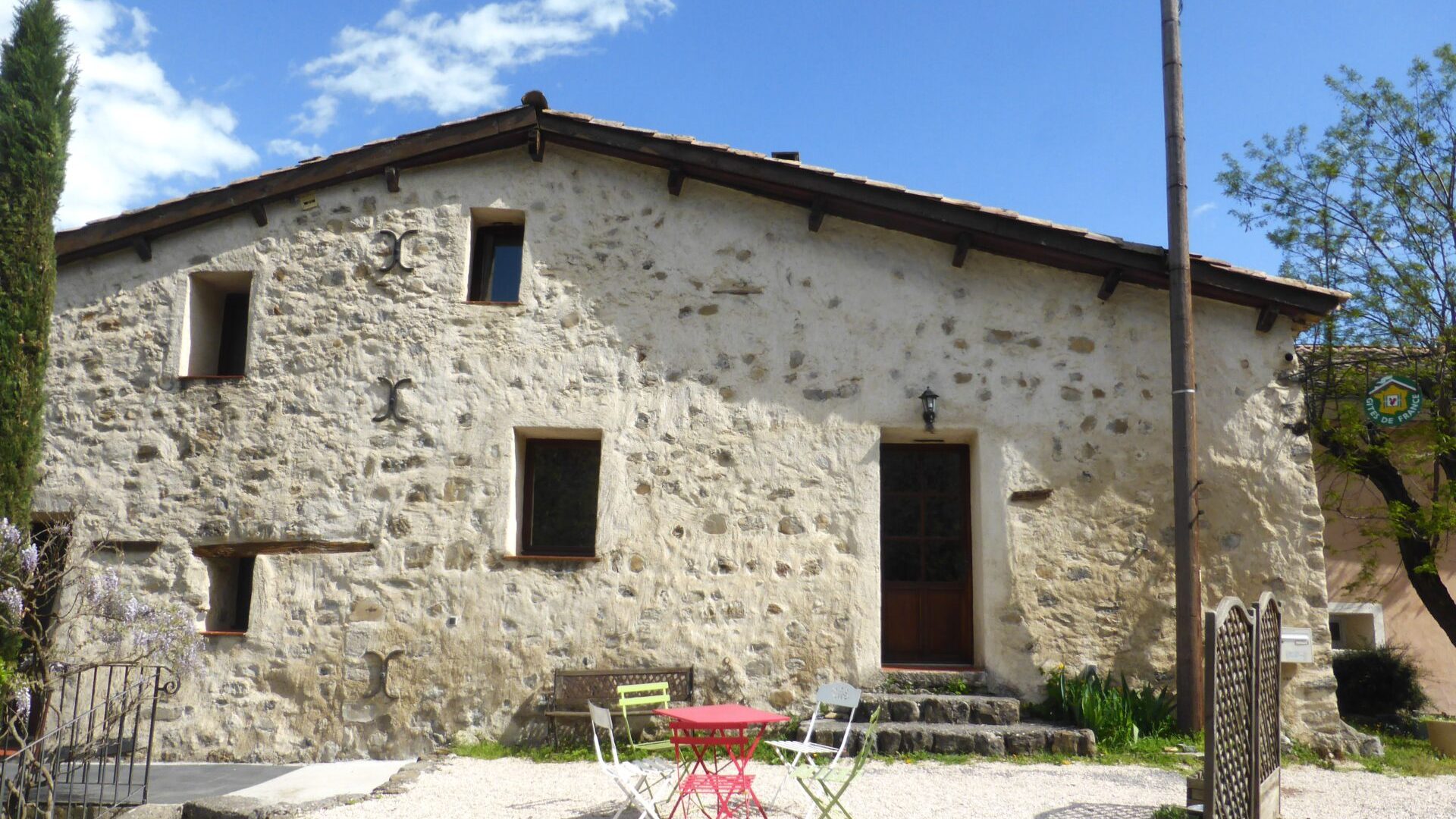 Appartement T3 Les Robines - Terrasse (© SARL Les robines vert-bleu)