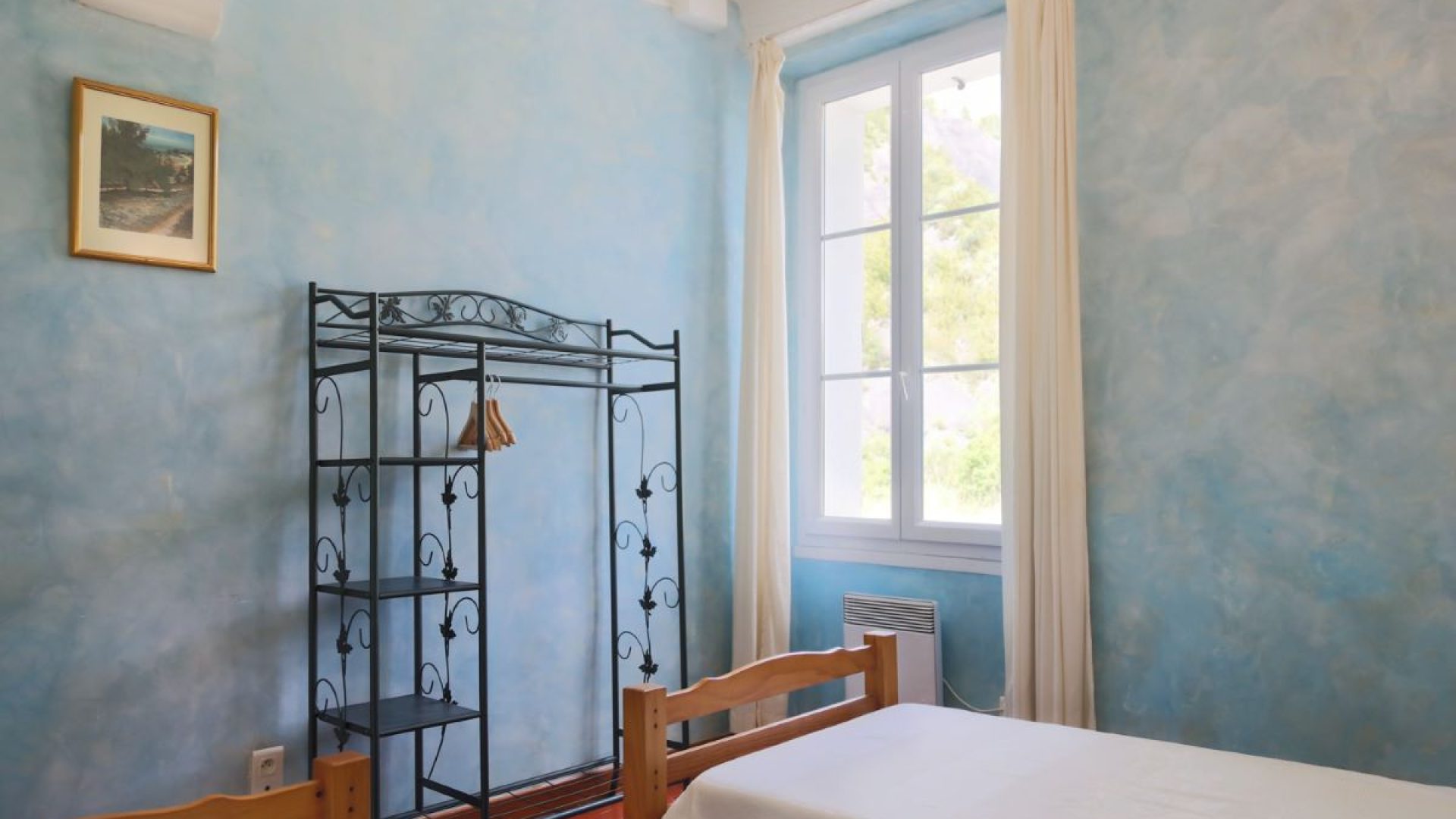 Appartement T6 Le Château - Chambre 4 Gustine (© SARL Les robines vert-bleu)