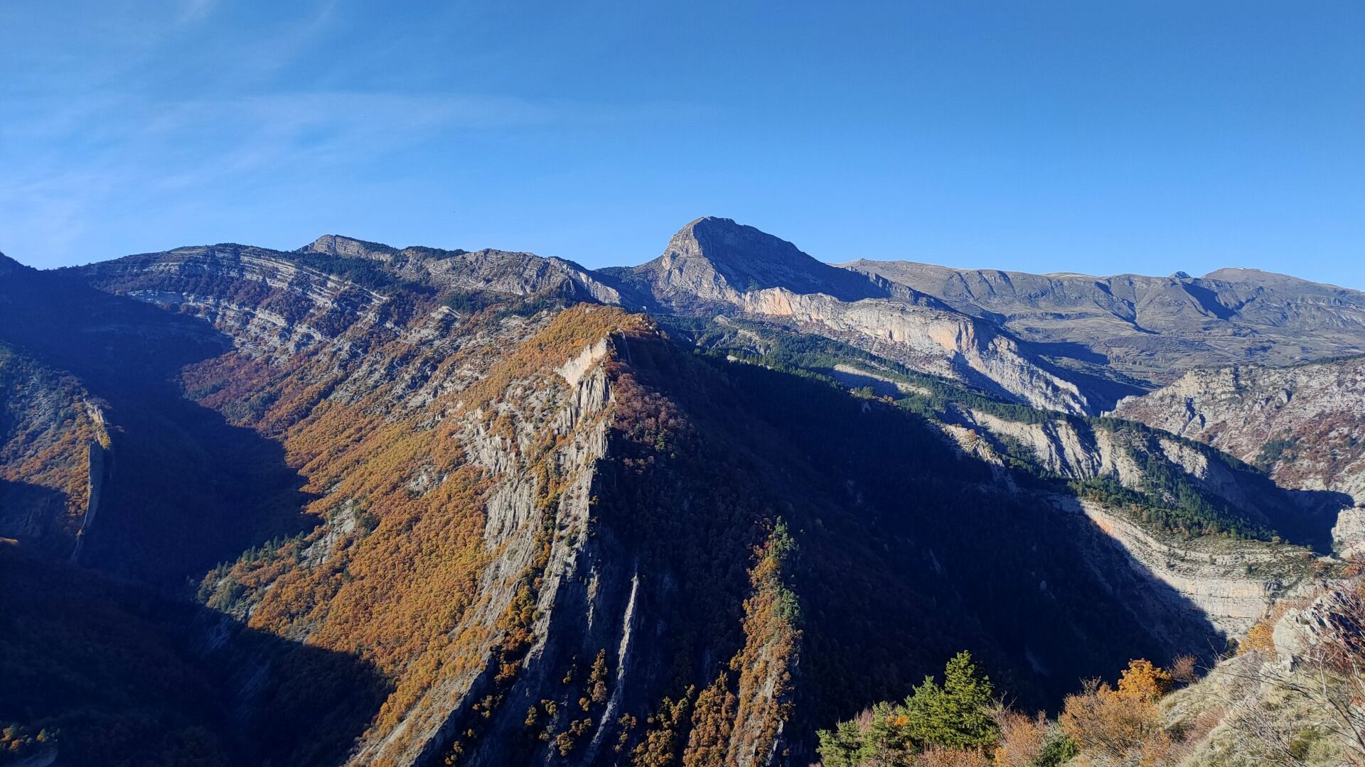 Vélodrome D'Esclangon - Vélodrome D'Esclangon (© OT Digne LC)