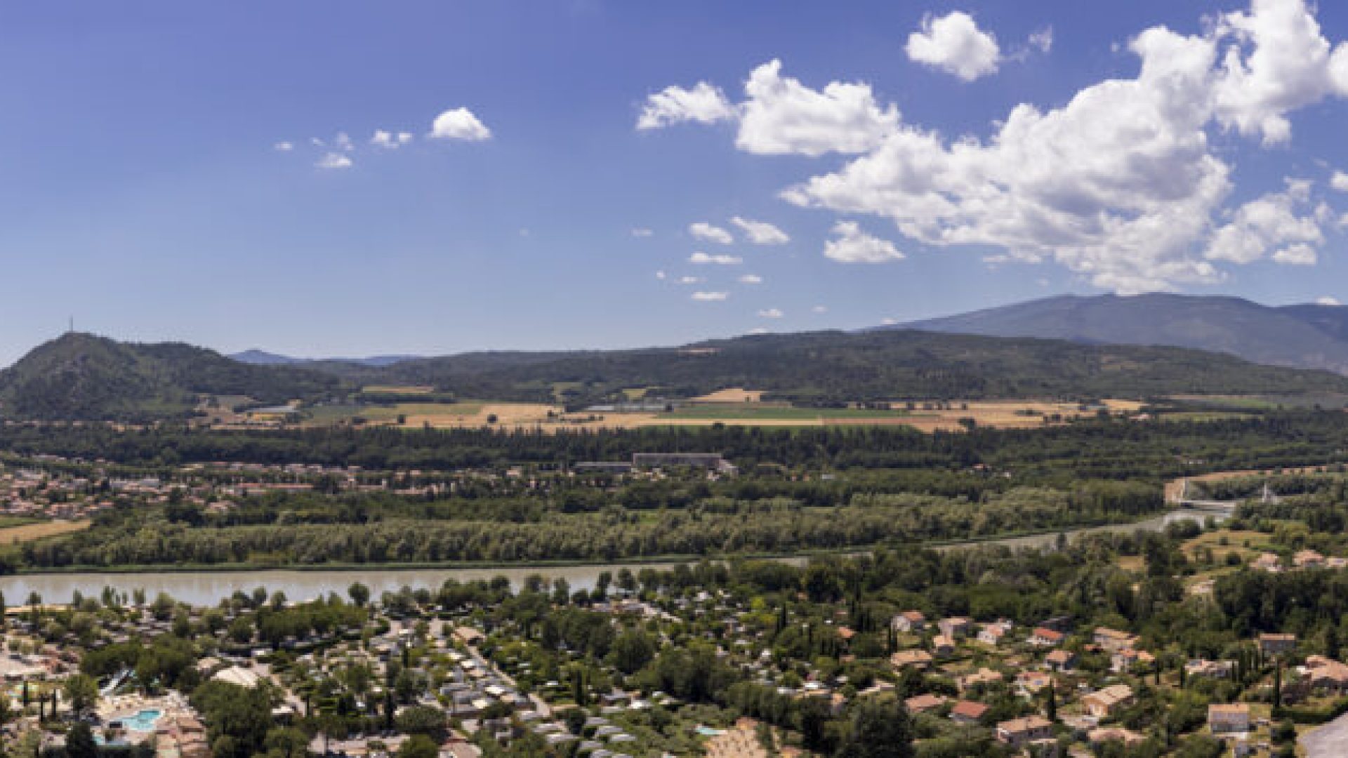 Panorama du Lac de l'Escale_L'Escale - Panorama du lac de l'Escale (© ©️AD 04/Martin Champon)