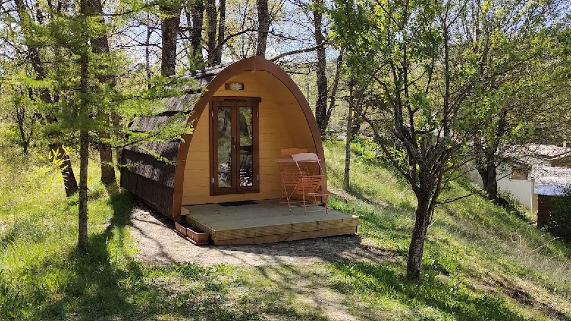 Camping du Moulin de Thoard (© F. & M. MARION)