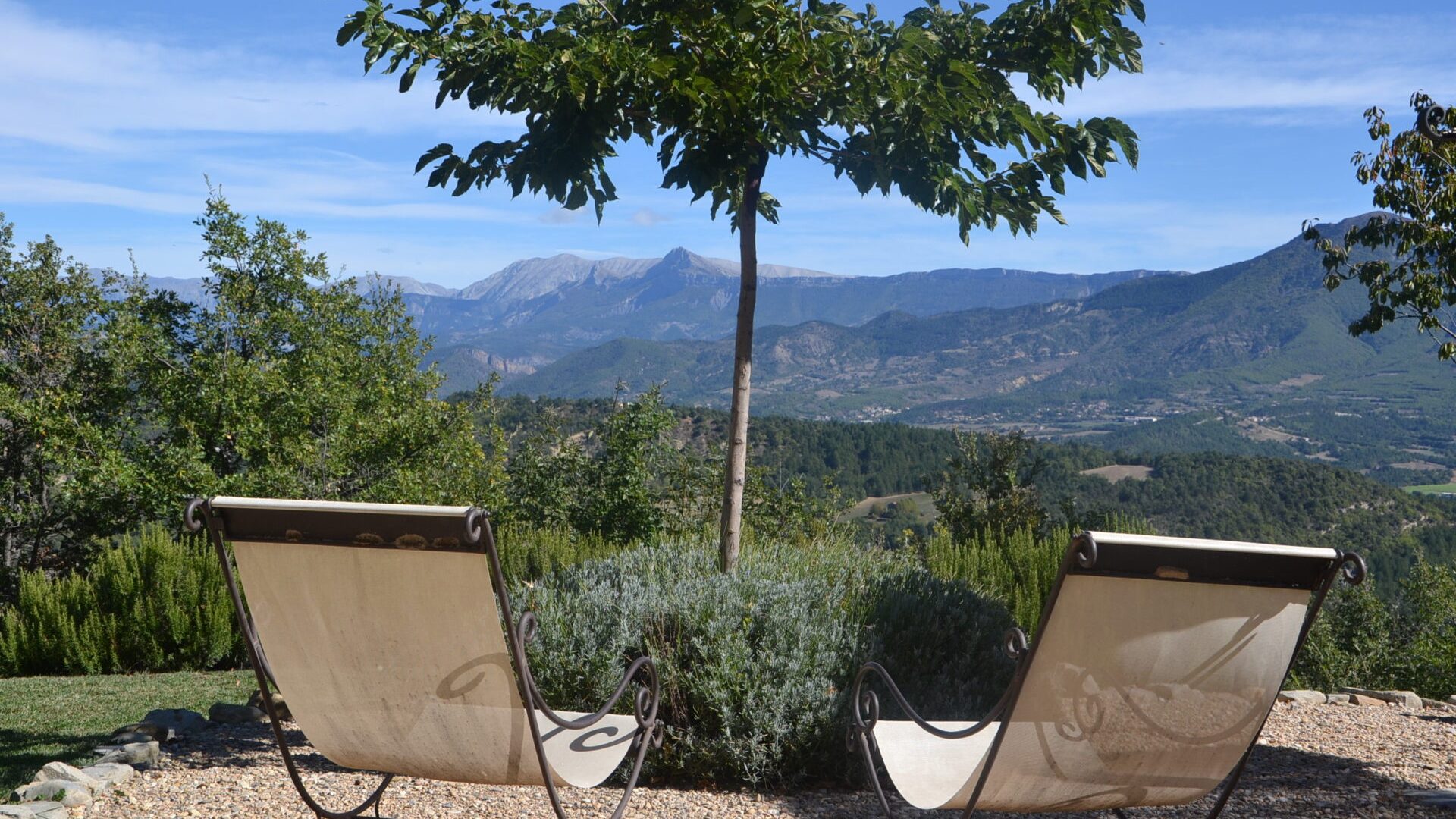 Gîte du Levant - terrasse (© Charles SPETH)