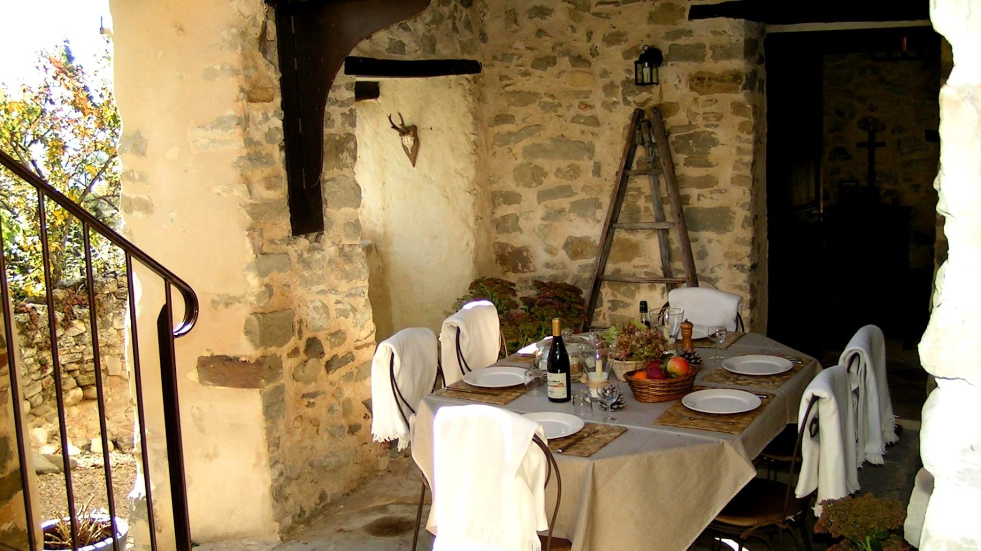 Gîte du Midi - cour intérieure - Gîte du Midi - cour intérieure (© Charles SPETH)