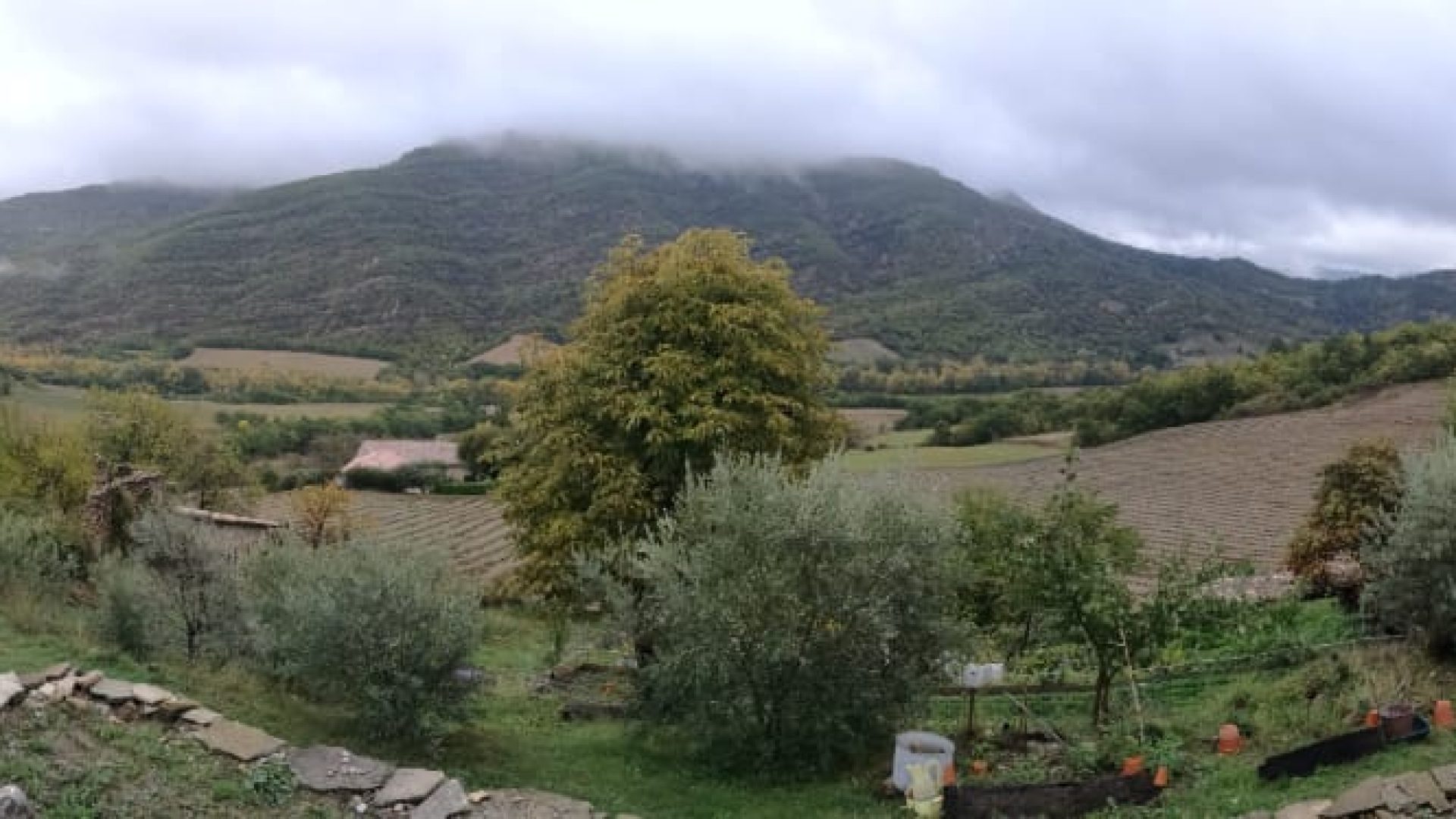 Panoramique de la Ferme - Karkam Safran (© Guilène Cheron)