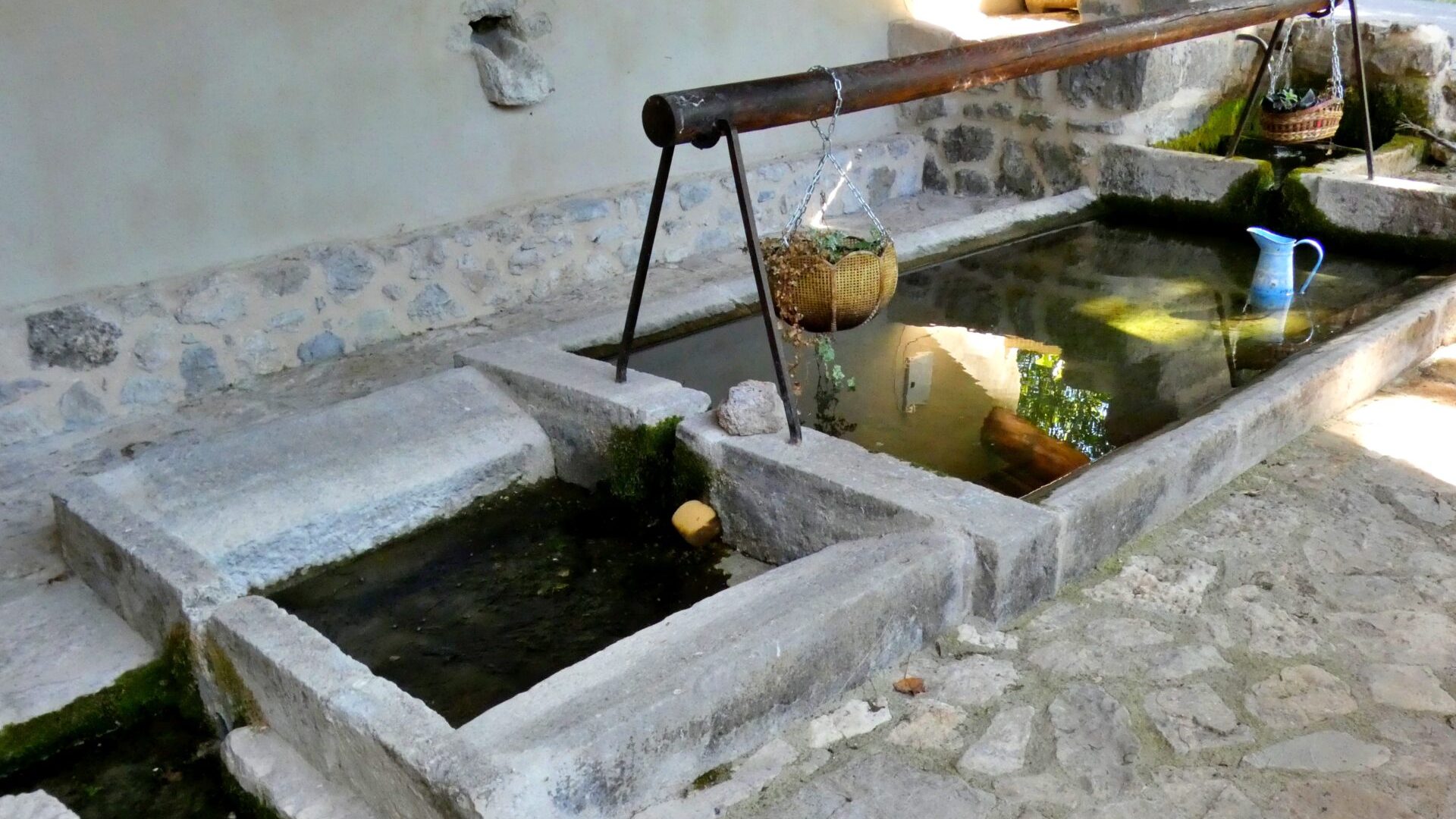 Le lavoir de Saint-Geniez_Saint-Geniez (© ©OT_Sisteron)