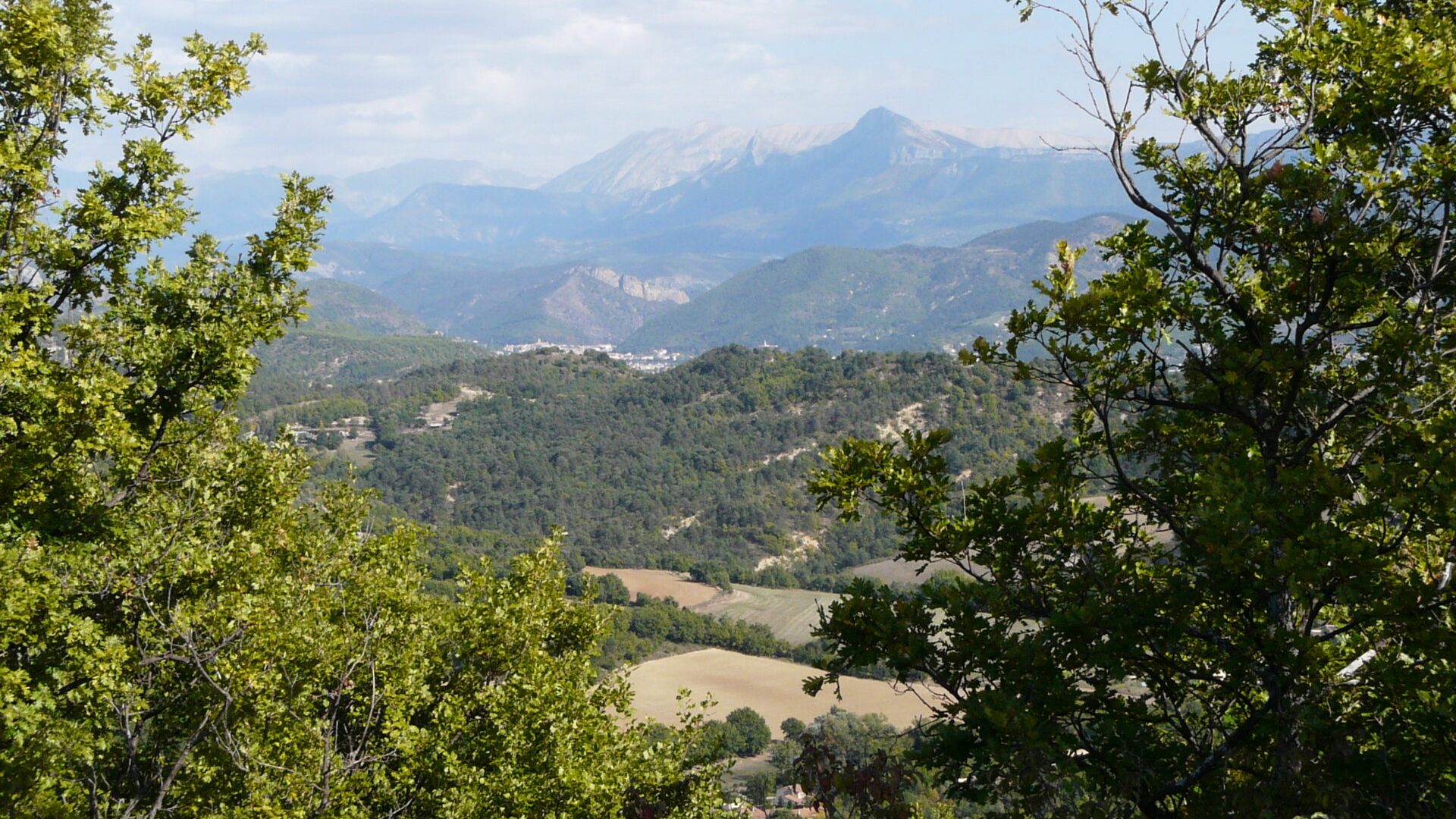 Le panorama du Puy_Aiglun (© ©UGHP)