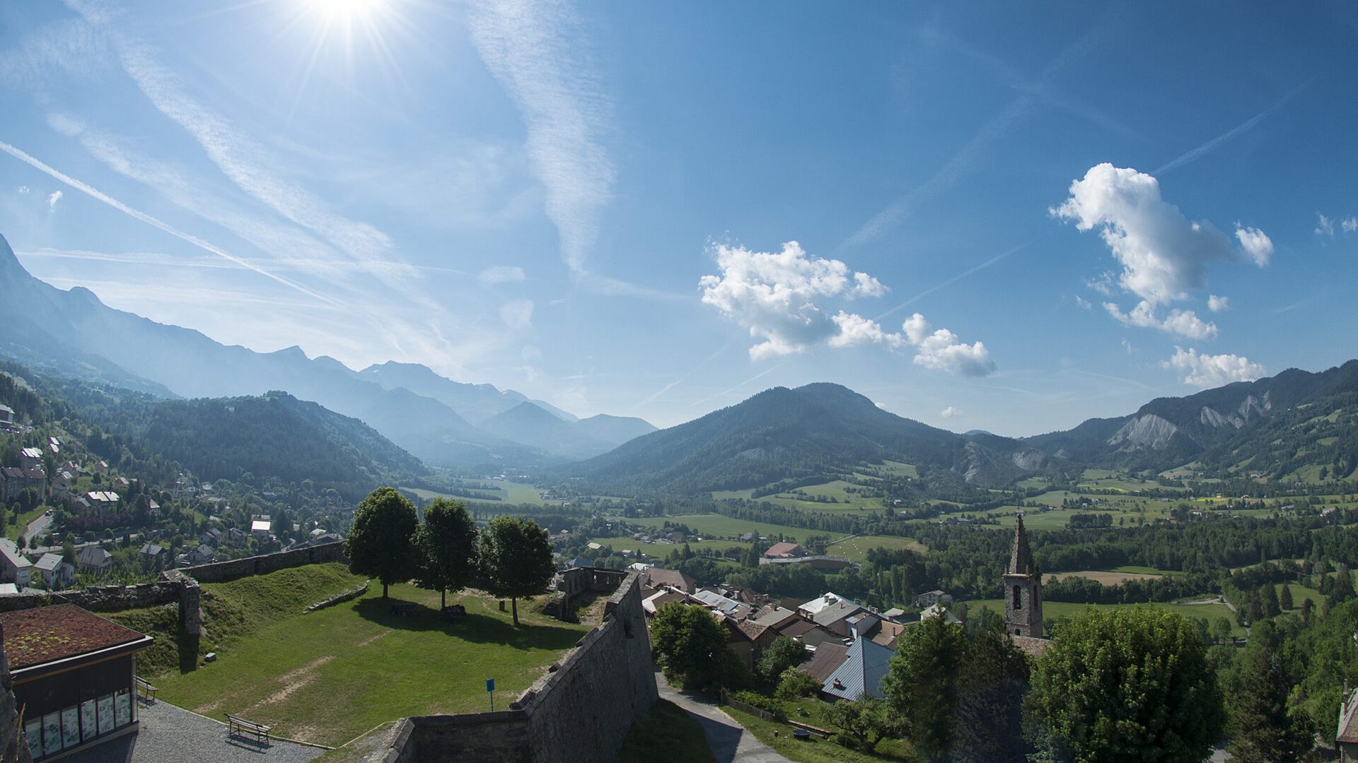 Villages & Cités de Caractère Seyne les Alpes - Villages de Seyne les Alpes (© Mairie de Seyne les Alpes)